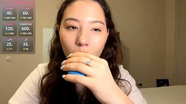 Sakuravice online show from 7, 10, 2025