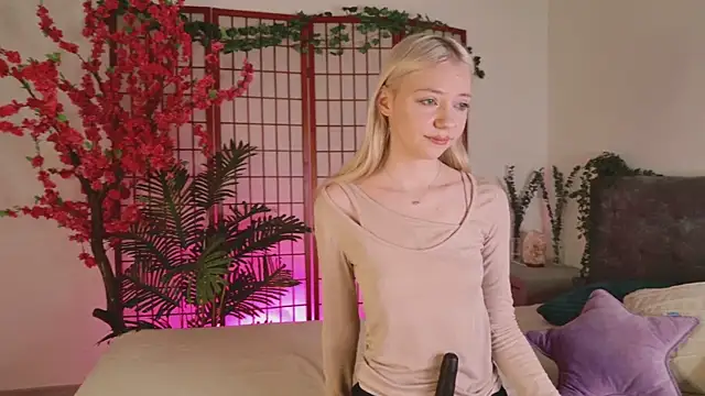 NyxBlonde online show from 16, 11, 2025