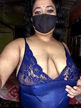 Smile-quien online show from 3, 11, 2025