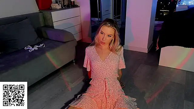 Snapshot of ElysiaXo chatting on 22, 11, 2025 ElysiaXo online show from 22, 11, 2025