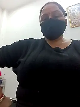 Snapshot of Rakhi_sawant143 chatting on 9, 11, 2025 Rakhi sawant143 online show from 9, 11, 2025