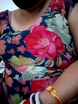 Snapshot of Rakhi_sawant143 chatting on 26, 9, 2025 Rakhi sawant143 online show from 26, 9, 2025