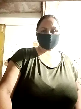 Rakhi sawant143 online show from 23, 11, 2025