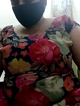 Snapshot of Rakhi_sawant143 chatting on 28, 10, 2025 Rakhi sawant143 online show from 28, 10, 2025