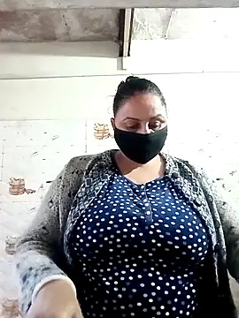 Rakhi sawant143 online show from 22, 12, 2025