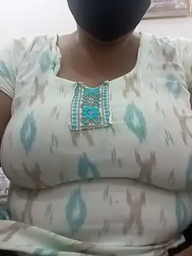 Snapshot of Rakhi_sawant143 chatting on 16, 9, 2025 Rakhi sawant143 online show from 16, 9, 2025