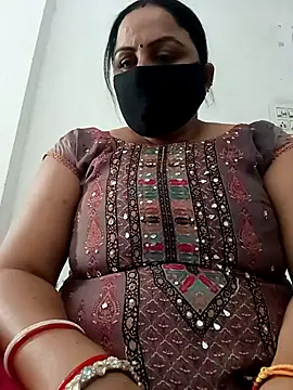 Snapshot of Rakhi_sawant143 chatting on 10, 11, 2025 Rakhi sawant143 online show from 10, 11, 2025