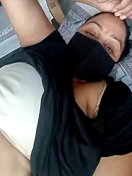 Snapshot of Rakhi_sawant143 chatting on 20, 9, 2025 Rakhi sawant143 online show from 20, 9, 2025