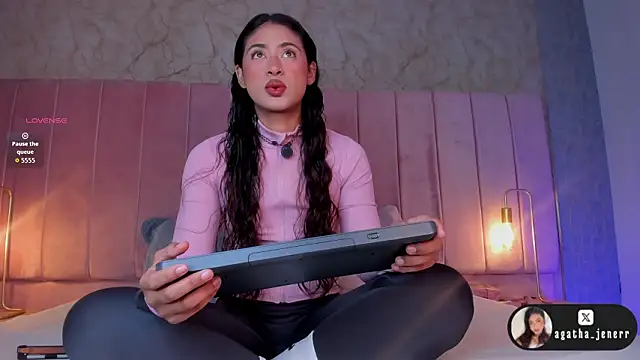 agatha jener online show from 24, 2, 2026