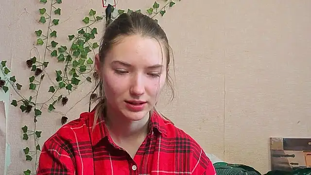  kikiclark   online show from 27, 2, 2026