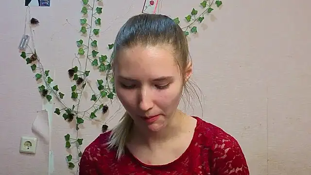  kikiclark   online show from 28, 2, 2026