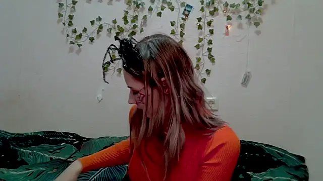  kikiclark   online show from 31, 10, 2025