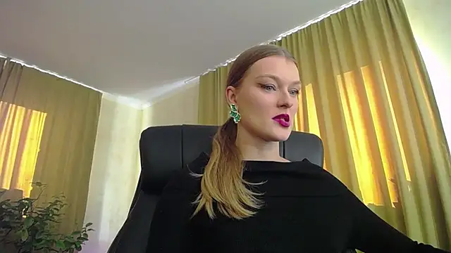 Snapshot of MysticVenus_ chatting on 20, 10, 2025 MysticVenus online show from 20, 10, 2025