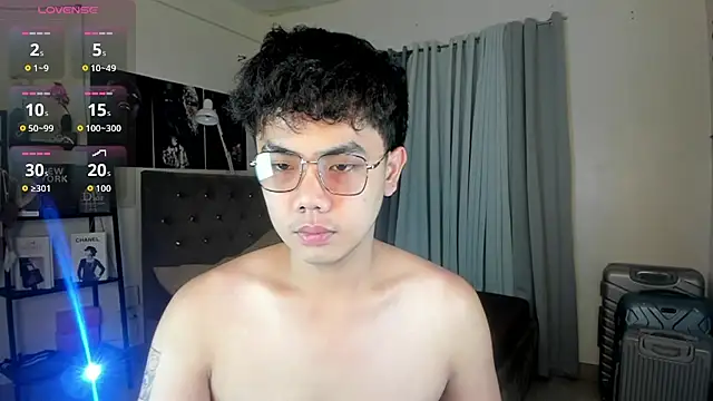 mightyhotcock online show from 13, 9, 2025