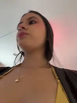 Juanita-Diaz online show from 10, 5, 2026