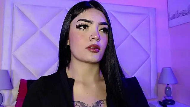 Miaa Smithh   online show from 8, 1, 2026