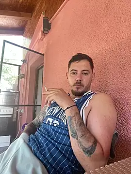 DaNNyeL016 online show from 25, 7, 2026