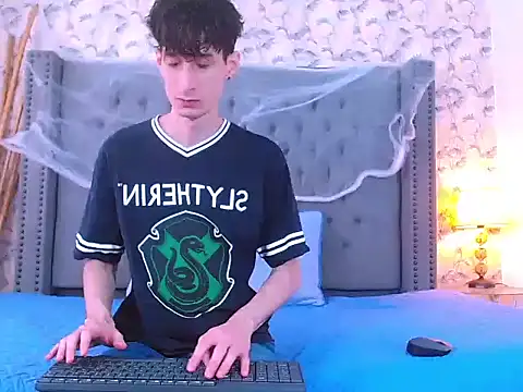 Luke Carter online show from 1, 11, 2025