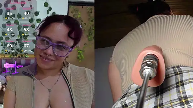 Snapshot of maarcelitaa chatting on 30, 9, 2025 maarcelitaa online show from 30, 9, 2025