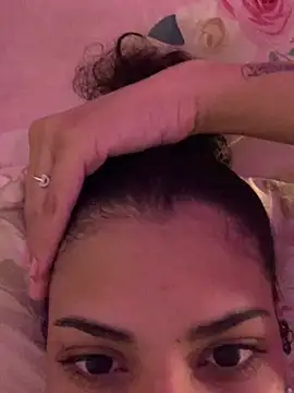 luluzinhax online show from 18, 2, 2026