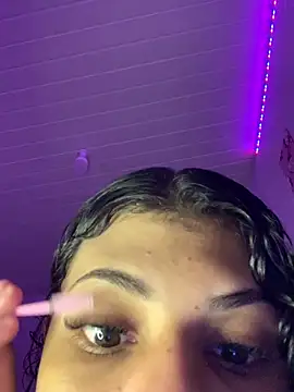 luluzinhax online show from 23, 2, 2026