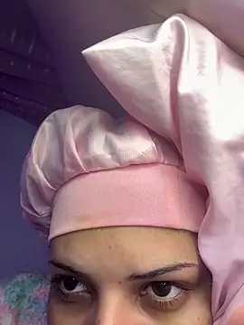 Snapshot of luluzinhax chatting on 14, 5, 2026 luluzinhax online show from 14, 5, 2026