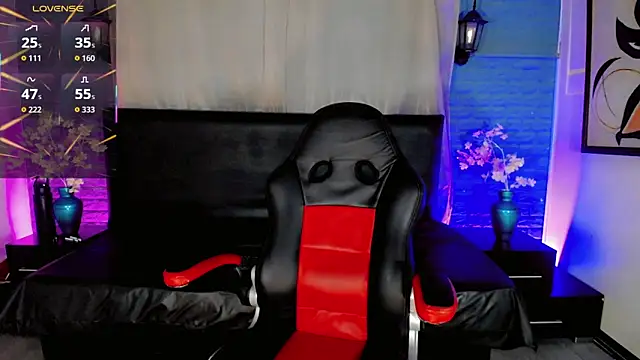 Cristal Villael online show from 9, 9, 2025