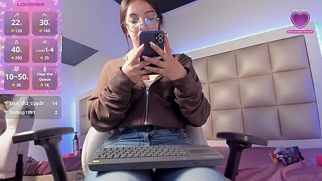 Valkiria js online show from 3, 10, 2025