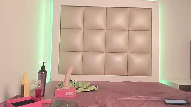 Valkiria js online show from 1, 10, 2025