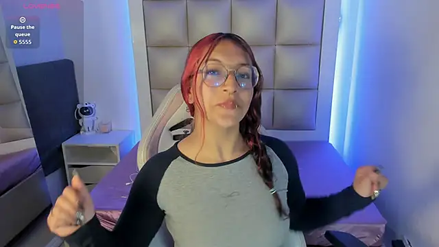 Valkiria js online show from 12, 11, 2025