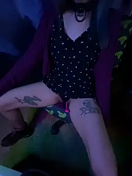 mmmminaDarling online show from 20, 2, 2026