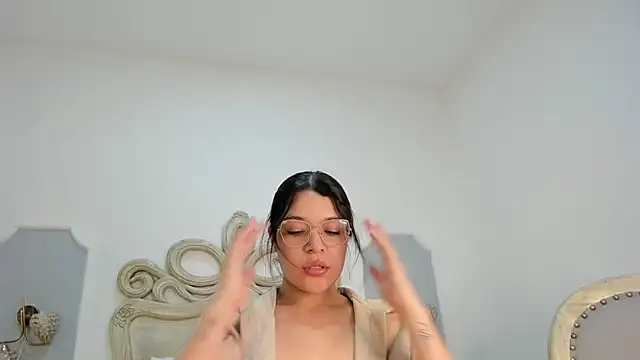 NebulaSin online show from 4, 11, 2025