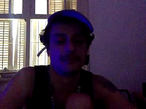 Snapshot of chrisalmeid_ chatting on 8, 4, 2026 chrisalmeid online show from 8, 4, 2026