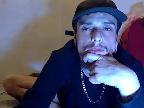 Snapshot of chrisalmeid_ chatting on 9, 10, 2025 chrisalmeid online show from 9, 10, 2025