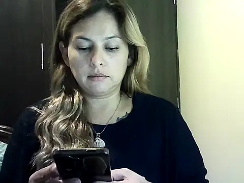 Valery  Rouse  online show from 10, 3, 2026