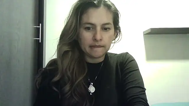 Valery  Rouse  online show from 2, 4, 2026