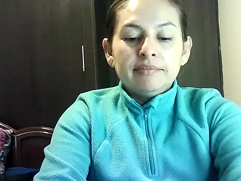 Valery  Rouse  online show from 9, 3, 2026