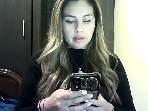 Valery  Rouse  online show from 1, 2, 2026