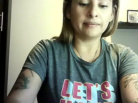 Snapshot of Valery__Rouse_ chatting on 16, 5, 2026 Valery Rouse online show from 16, 5, 2026