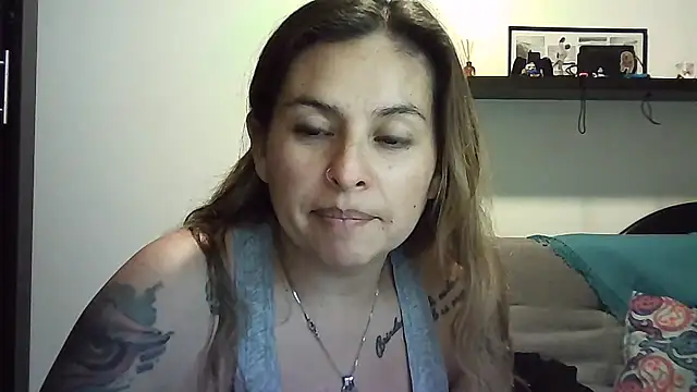 Valery  Rouse  online show from 15, 6, 2026