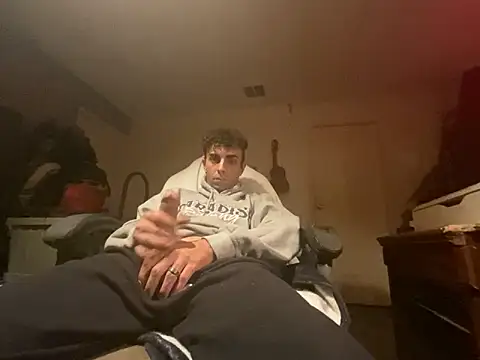 Snapshot of s-n_love_play chatting on 11, 10, 2025 s-n love play online show from 11, 10, 2025