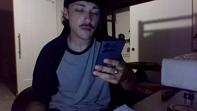 Snapshot of Jbenz420 chatting on 18, 6, 2026 Jbenz420 online show from 18, 6, 2026