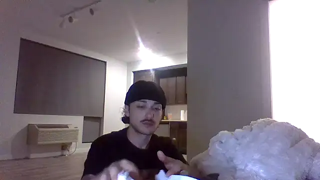 Snapshot of Jbenz420 chatting on 1, 6, 2026 Jbenz420 online show from 1, 6, 2026