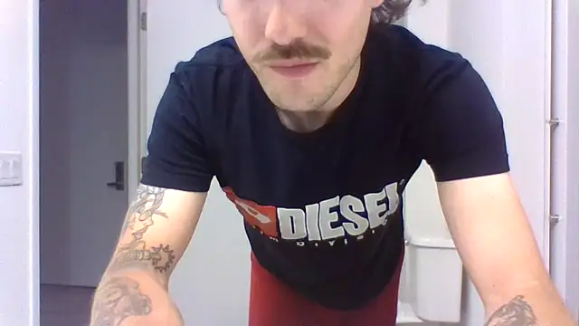 Snapshot of Jbenz420 chatting on 18, 6, 2026 Jbenz420 online show from 18, 6, 2026