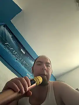 GeilerHSVFAN1989 online show from 17, 7, 2026