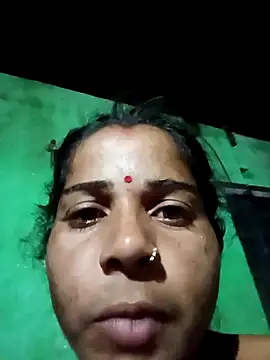 Snapshot of Hot_era chatting on 8, 9, 2025 Hot era online show from 8, 9, 2025