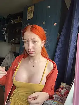 DaddysLittleSlutfox online show from 22, 4, 2026