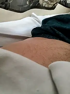 Snapshot of Ravi272 chatting on 4, 12, 2025 Ravi272 online show from 4, 12, 2025