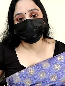 Monica cams online show from 22, 9, 2025