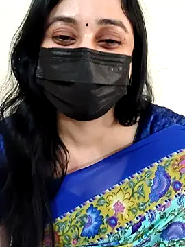 Monica cams online show from 2, 10, 2025